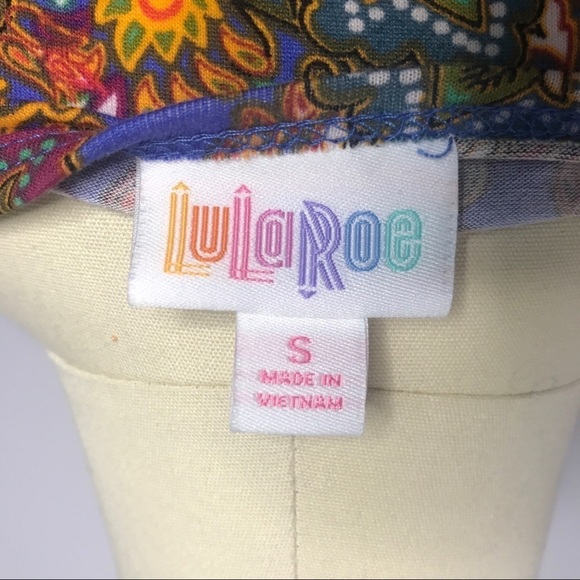 LuLaRoe Boho Paisley Floral Irma- Small- NWT - Picture 5 of 7